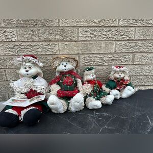 HOUSE OF LLOYD CHRISTMAS AROUND THE WORLD FLOYD & FLOSSIE AND CHILDREN